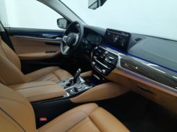 
										BMW Serie 5 520d lleno									