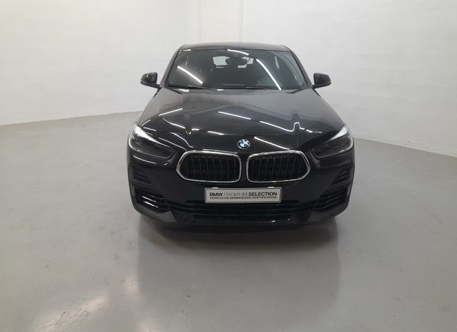 
								BMW X2 xDrive25e lleno									