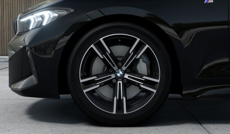 
								BMW 320d Berlina lleno									