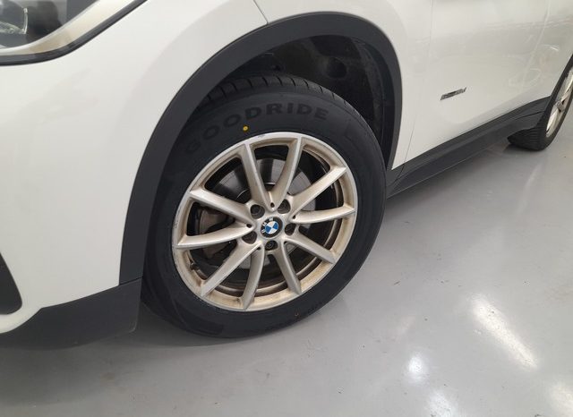 
								BMW X1 sDrive18d lleno									