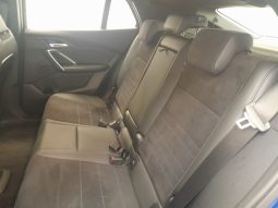 
										BMW iX2 xDrive30 lleno									