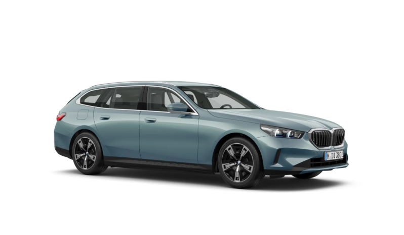 
								BMW i5 Touring lleno									