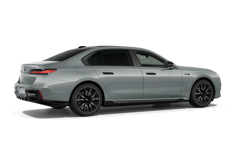 
								BMW i7 M70 xDrive lleno									