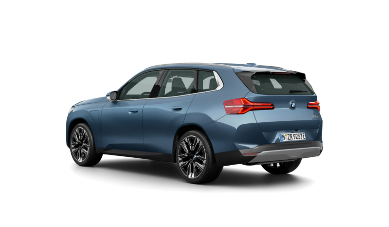 
								BMW X3 30e xDrive lleno									